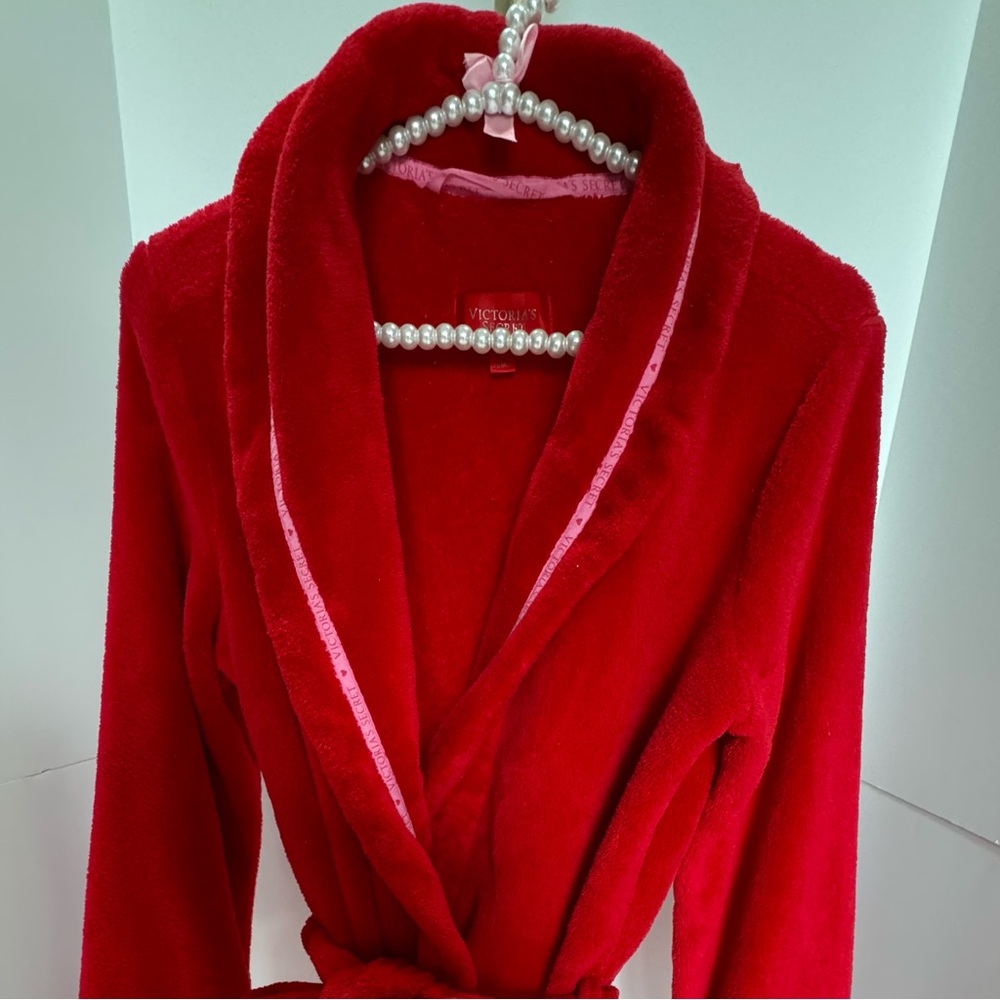 Victoria’s Secret Makeup/Bathrobe/Housecoat, size XS, Red, Super Soft, Very Warm